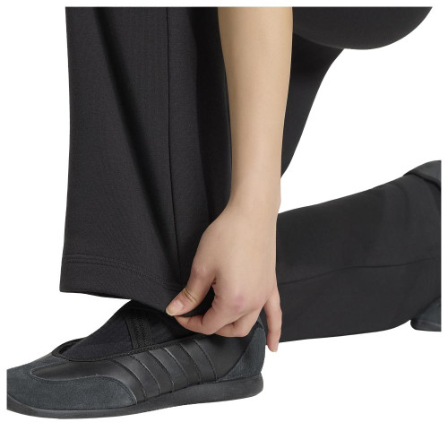 Adidas Γυναικείο παντελόνι φόρμας Seasonal Essentials Satin Pants